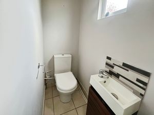 WC- click for photo gallery